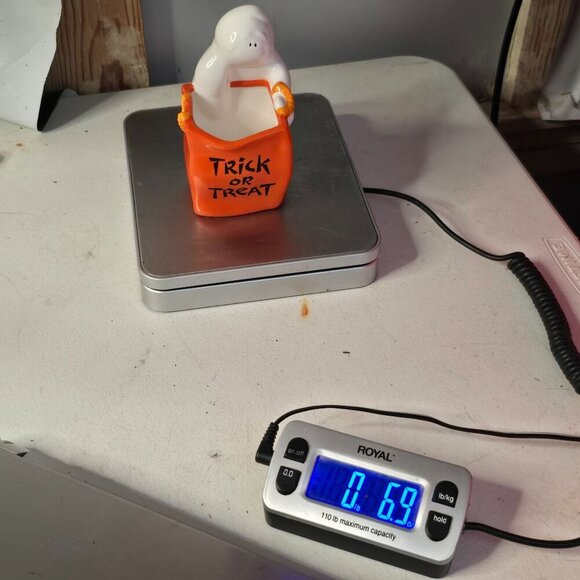 Vintage American Greetings Ghost "Trick Or Treat" Ceramic Candle Votive Holder - Picture 12 of 12